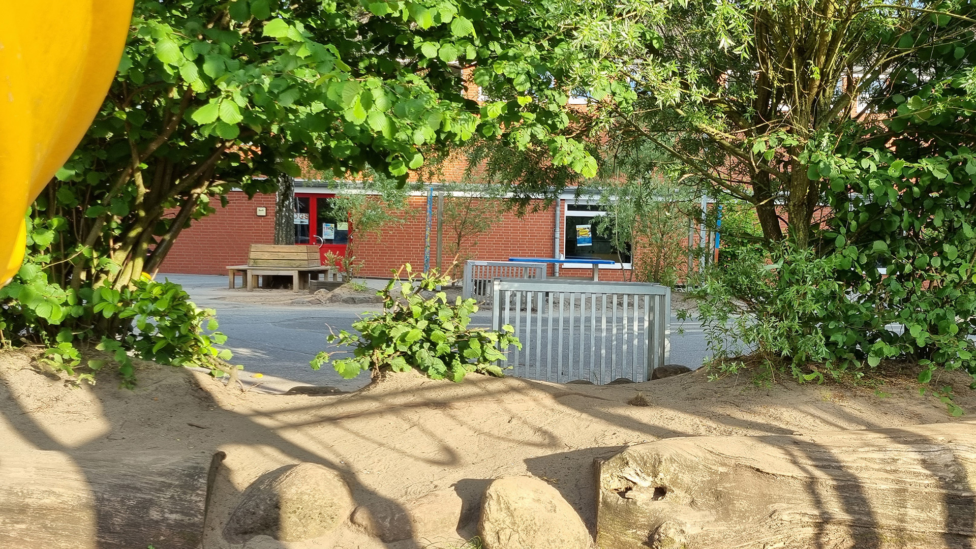 Schulhof