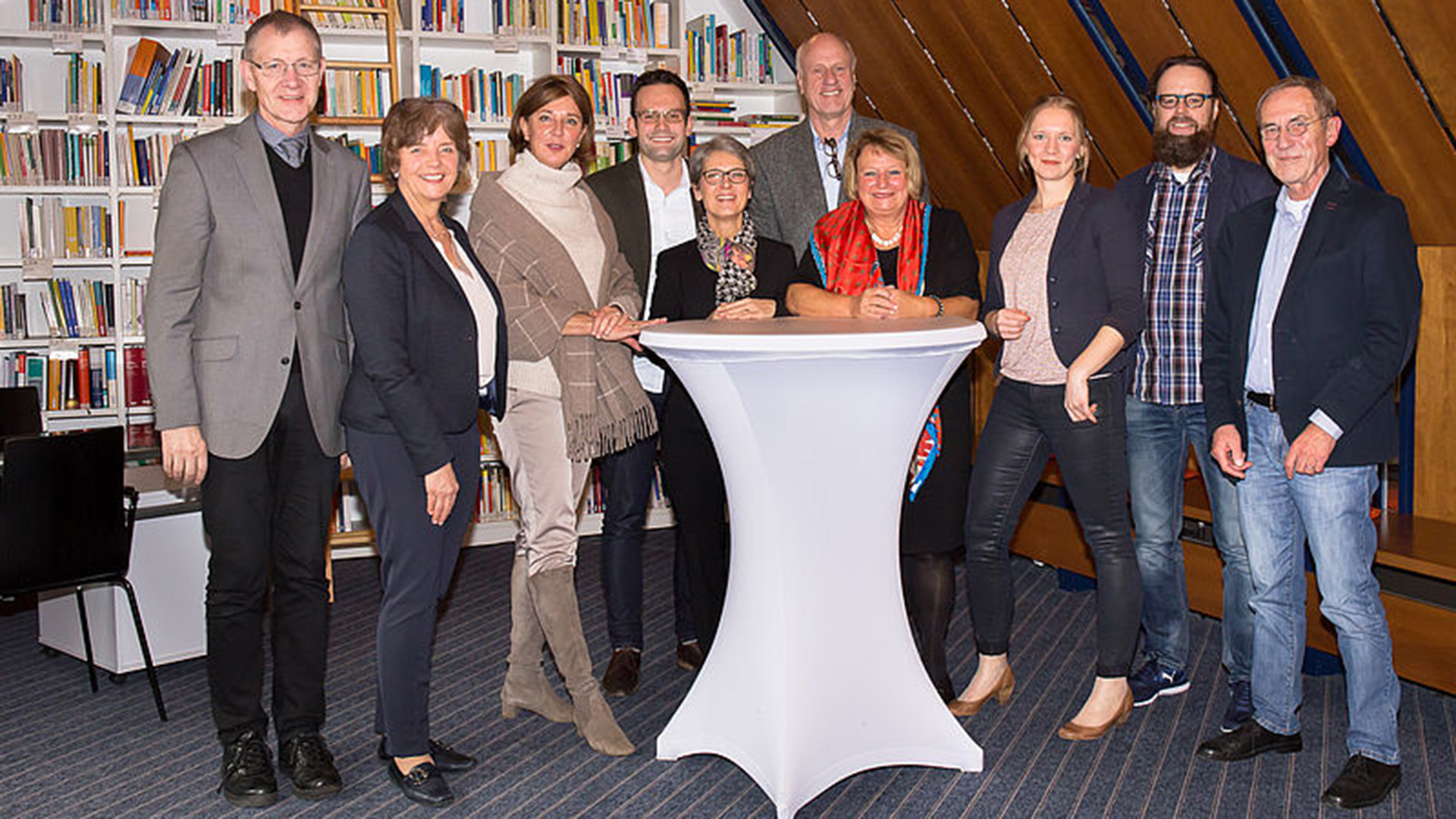 Schulministerin Yvonne Gebauer zu Besuch bei der Serviceagentur