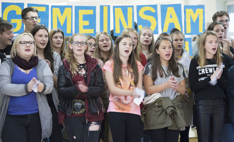 Gruppenfoto bei einer Jugendbegegnung in Zeulenroda-Triebes