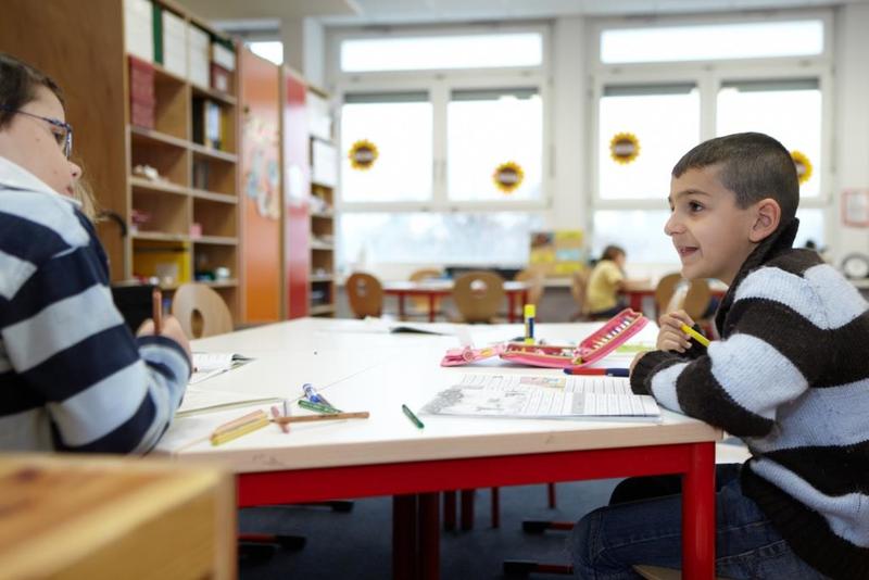 Schüler während der Hausaufgaben