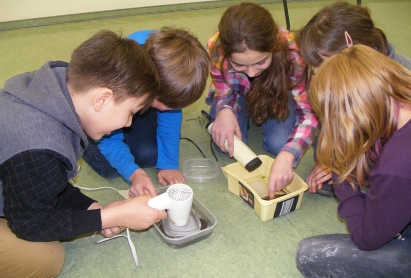Polkappen-Experiment in einer AG in Freiberg