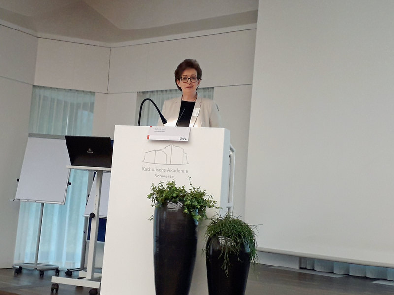 Sabine Stahl auf dem Podium
