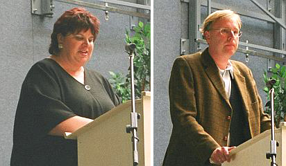 Bürgermeisterin Carina Radon (l.) und Architekt Torsten Markurt