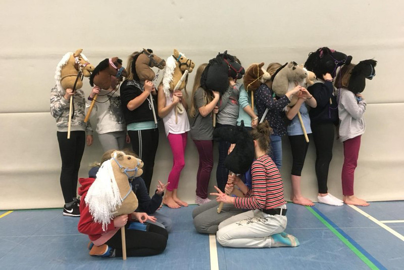 Horsing