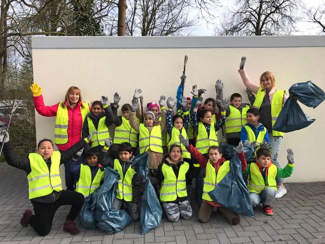 Grundschule Eversburg beim Stadtputztag