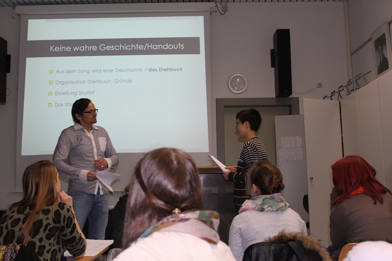 Thomas Veit bei einen Workshop vor Drehbeginn
