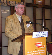 Prof. Dr. Joachim Hofmann-Göttig
