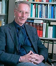 Porträtfoto: Prof. Merkens