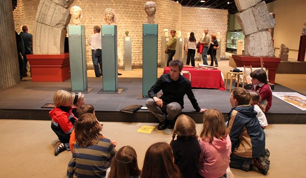 Kunstvortrag für Kinder im Museum