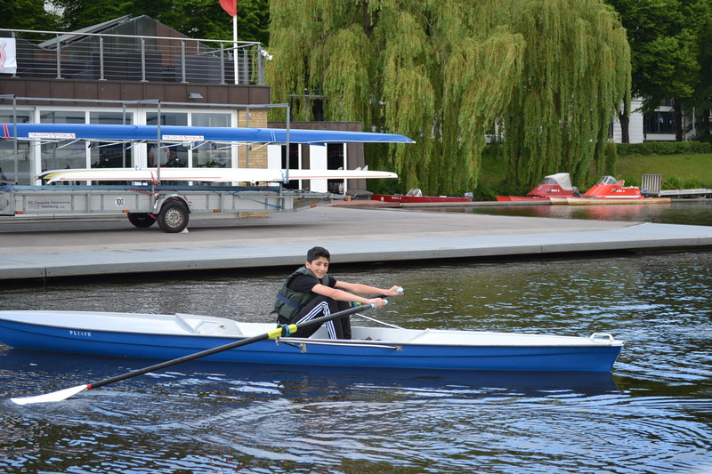 Ruderer auf dem Wasser