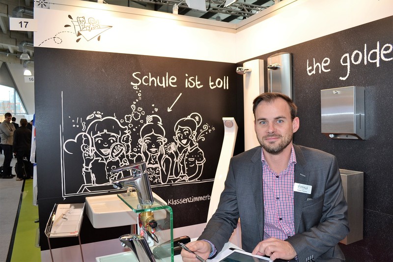 Ausstellungstand für Sanitäranlagen bei der Schulbau-Messe Hamburg 2017