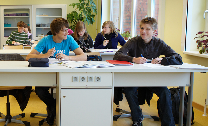 Jugendliche Schüler im Unterricht