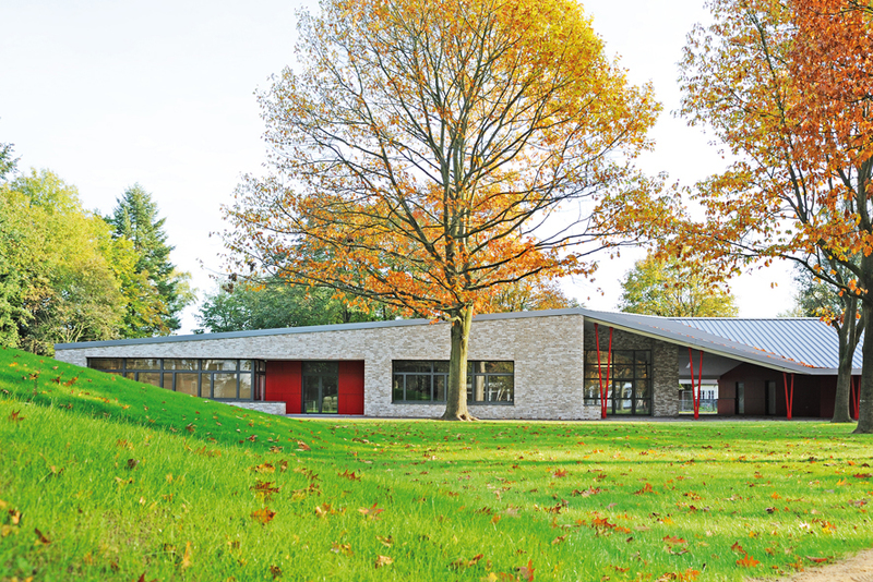 Außenansicht Rosenmmaar-Schule