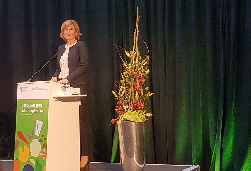 Julia Klöckner bei einer Rede