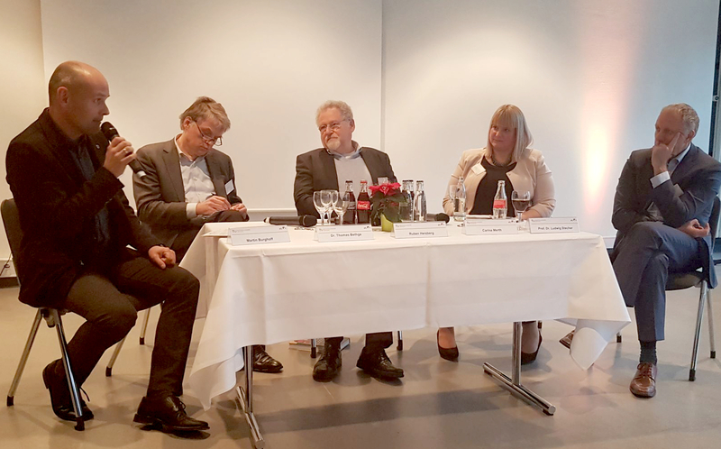 Podiumsdiskussion